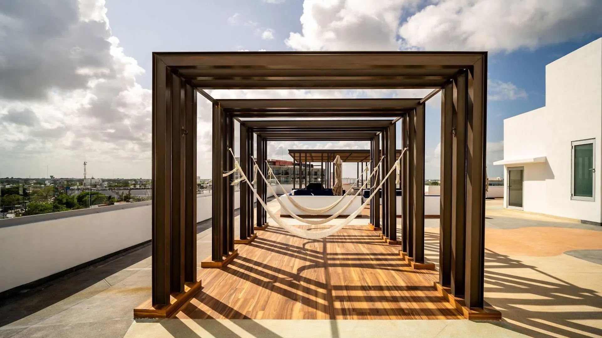 Modernidad Y Confort En Armonia Cancún 0*,